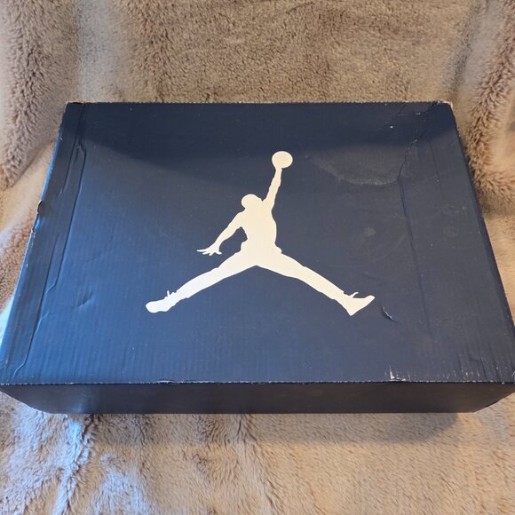 Size 13 Men's - Jordan 6 Retro Midnight Navy (CT8529-141) - Picture 6 of 7